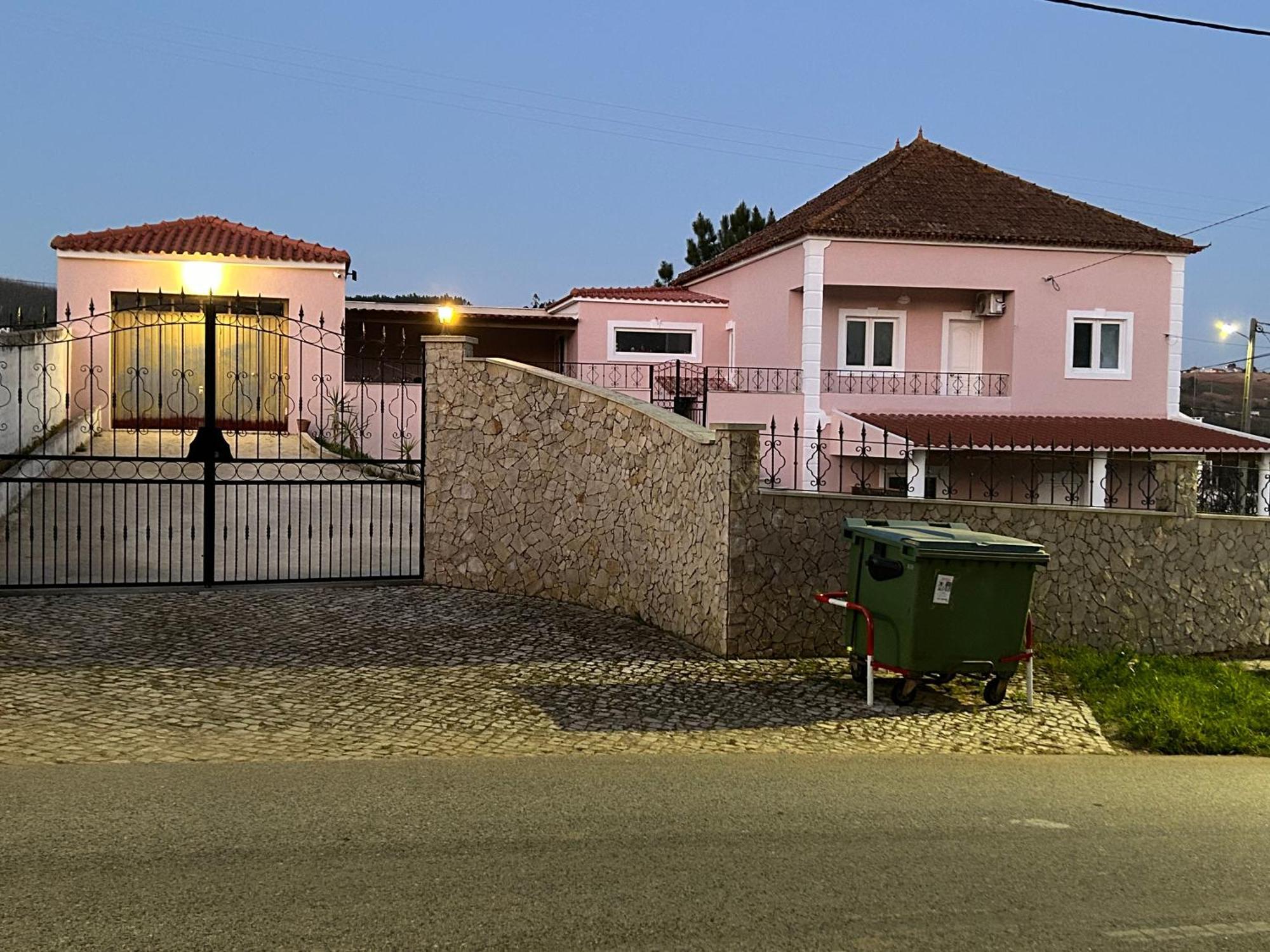 Mae Home Story Caldas Da Rainha Exteriér fotografie